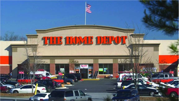 Ventas de Home Depot caen 3,0% en 2023