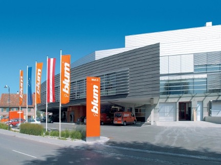 Blum Reports Stable Turnover Compared to Previous Year