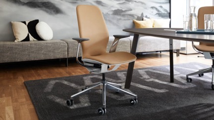 Steelcase SILQ chair wins Red Dot Award