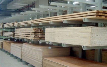 Industria maderera brasileña en crisis por aranceles