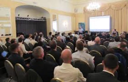 Simposio Global de paneles de madera  se pospone hasta 2027